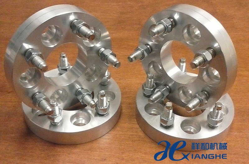 il CNC su ordinazione degli adattatori dei distanziatori della ruota di automobile 4pc ha lavorato 5 anse a macchina 5x5.50 1,5